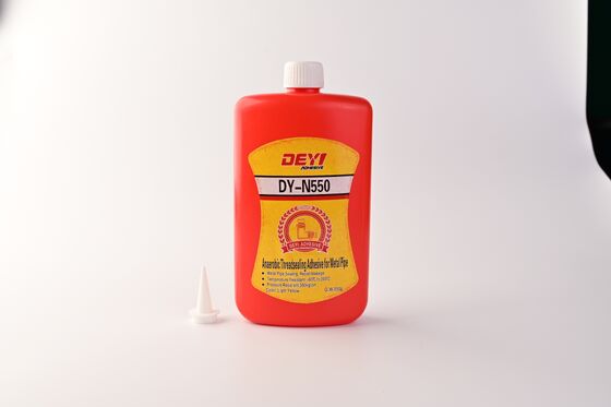 Adhésif frein-filet pour tuyaux métalliques doté d'une formule à base de méthacrylate offrant une résistance à la pression de 34 MPa pour l'industrie