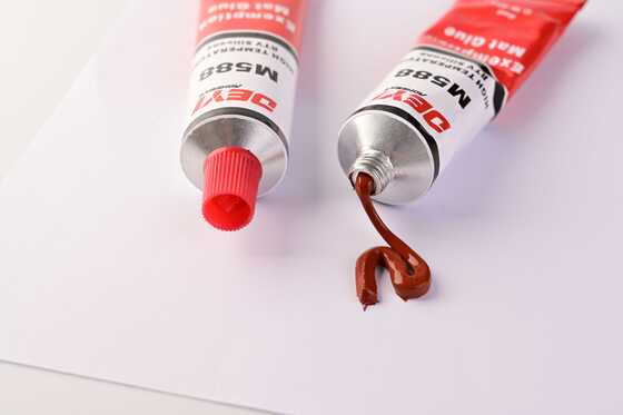 Adhésif de mastic à hautes températures de fabricant de joint de silicone de RTV rouge à hautes températures pour l'automobile